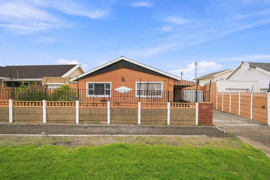 3 Bedroom Property for Sale in Pinati Western Cape